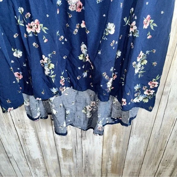 Torrid Floral Babydoll Blouse 1X Navy Blue Lace Up High Low Tunic Flowy Plus - Picture 3 of 8